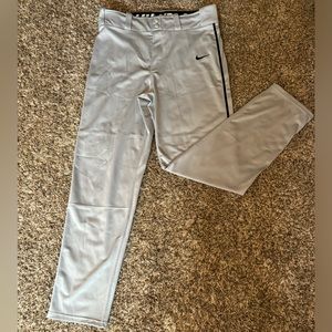 Gray men’s size medium baseball pants